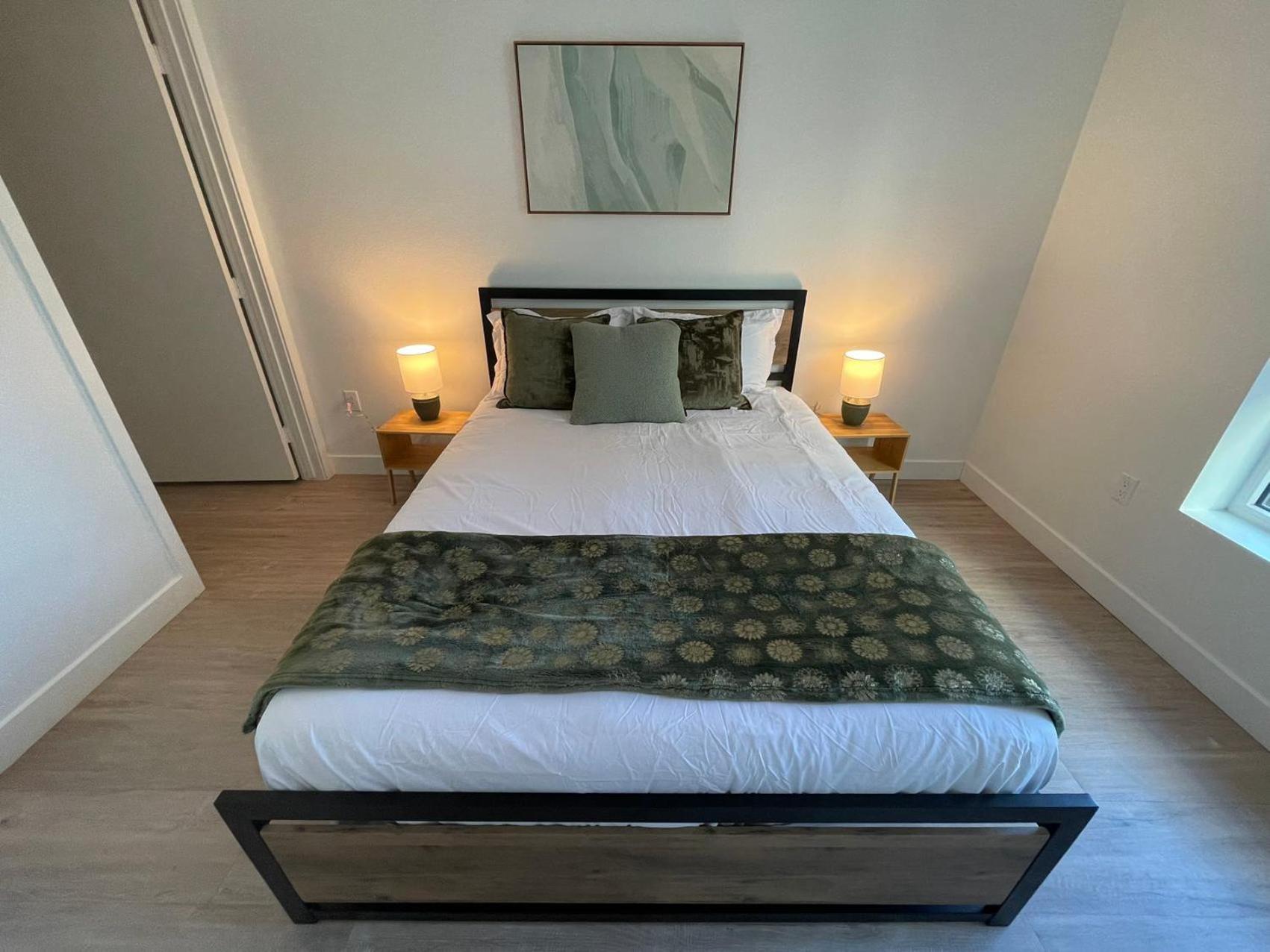 فندق Chic Urban Retreat In Heart Of La, Steps From Attractions! لوس أنجلوس المظهر الخارجي الصورة