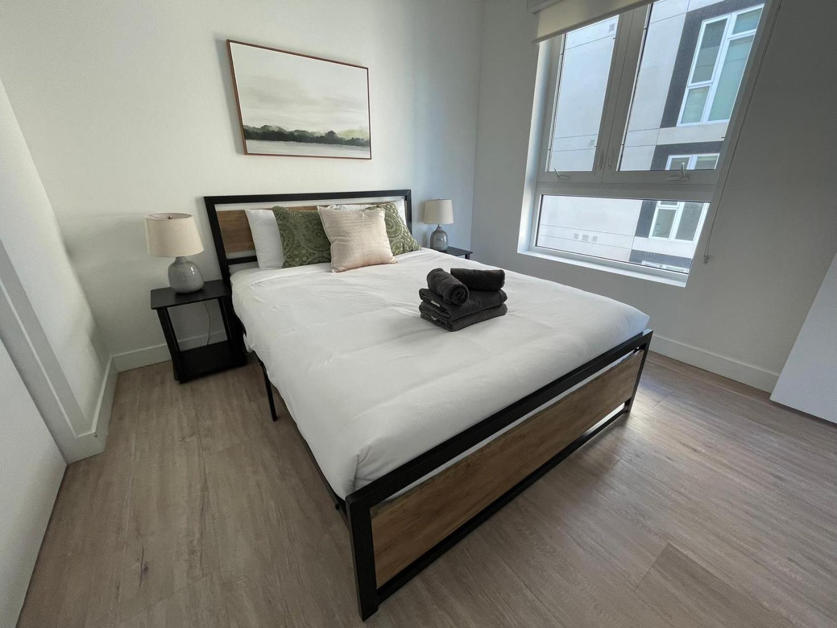 فندق Chic Urban Retreat In Heart Of La, Steps From Attractions! لوس أنجلوس المظهر الخارجي الصورة