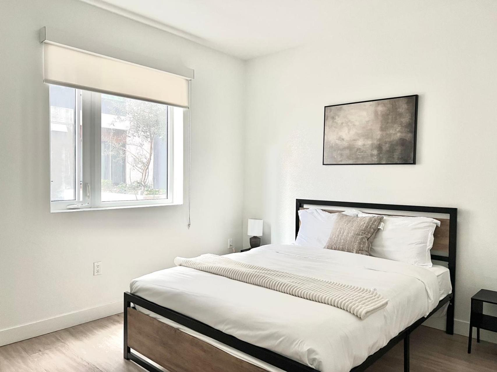 فندق Chic Urban Retreat In Heart Of La, Steps From Attractions! لوس أنجلوس المظهر الخارجي الصورة